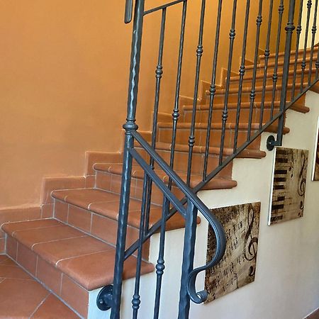 Villa Casolare Di Adele à Montecarlo Extérieur photo